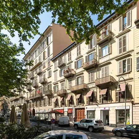 Porta Nuova & Parco Del Valentino Studio * Turin