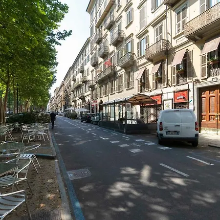 Porta Nuova & Parco Del Valentino Studio Apartment *