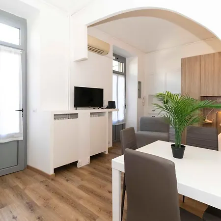 Apartment Porta Nuova & Parco Del Valentino Studio