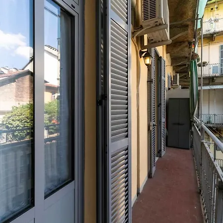 Porta Nuova & Parco Del Valentino Studio 都灵